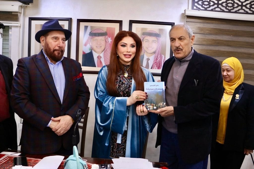 الأديبة سارة طالب السهيل